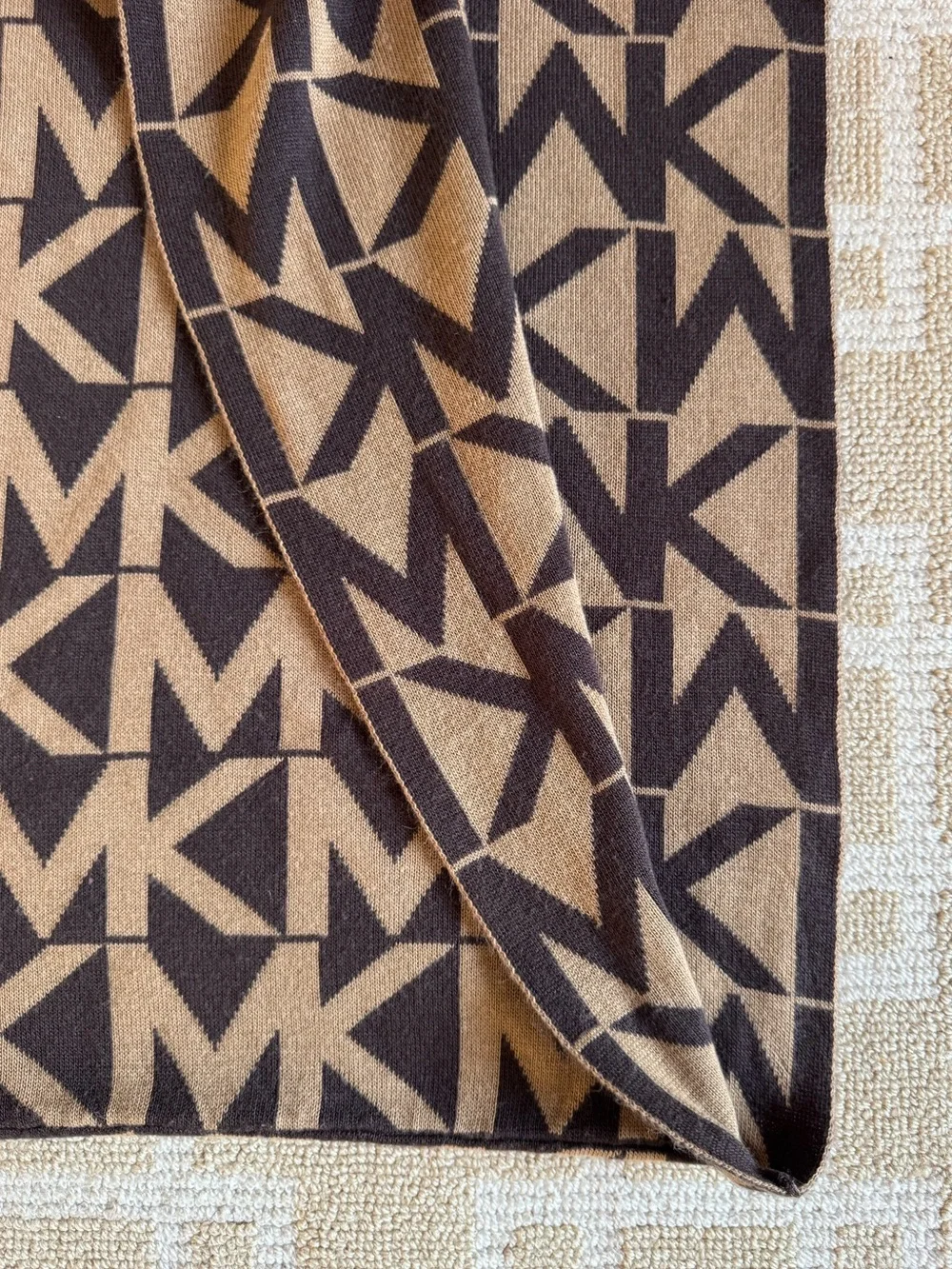 Michael Kors MK Logo Infinity Scarf Brown Tan Monogram Cozy Knit OS